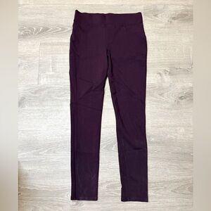 •ST JOHN’S BAY• PLUM LEGGINGS